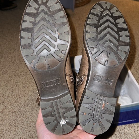 Riding Boots - Picture 2 of 4